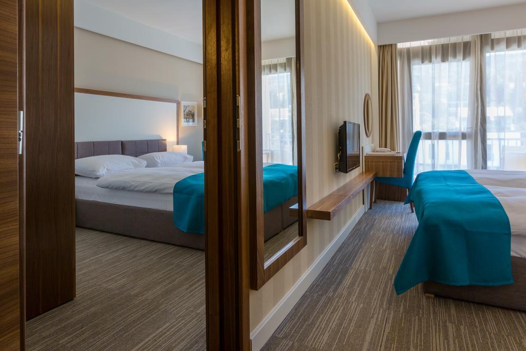 Hotel Katarina Selce Eksteriør bilde