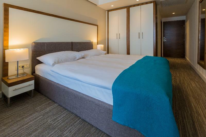 Hotel Katarina Selce Eksteriør bilde